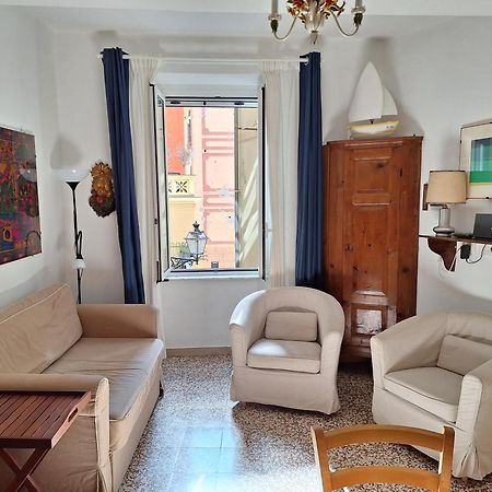 A Un Passo Dal Mare Apartment คาโมยลี ภายนอก รูปภาพ