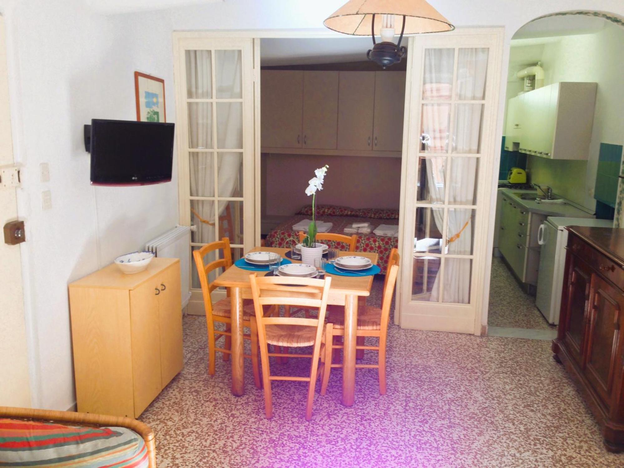 A Un Passo Dal Mare Apartment คาโมยลี ภายนอก รูปภาพ